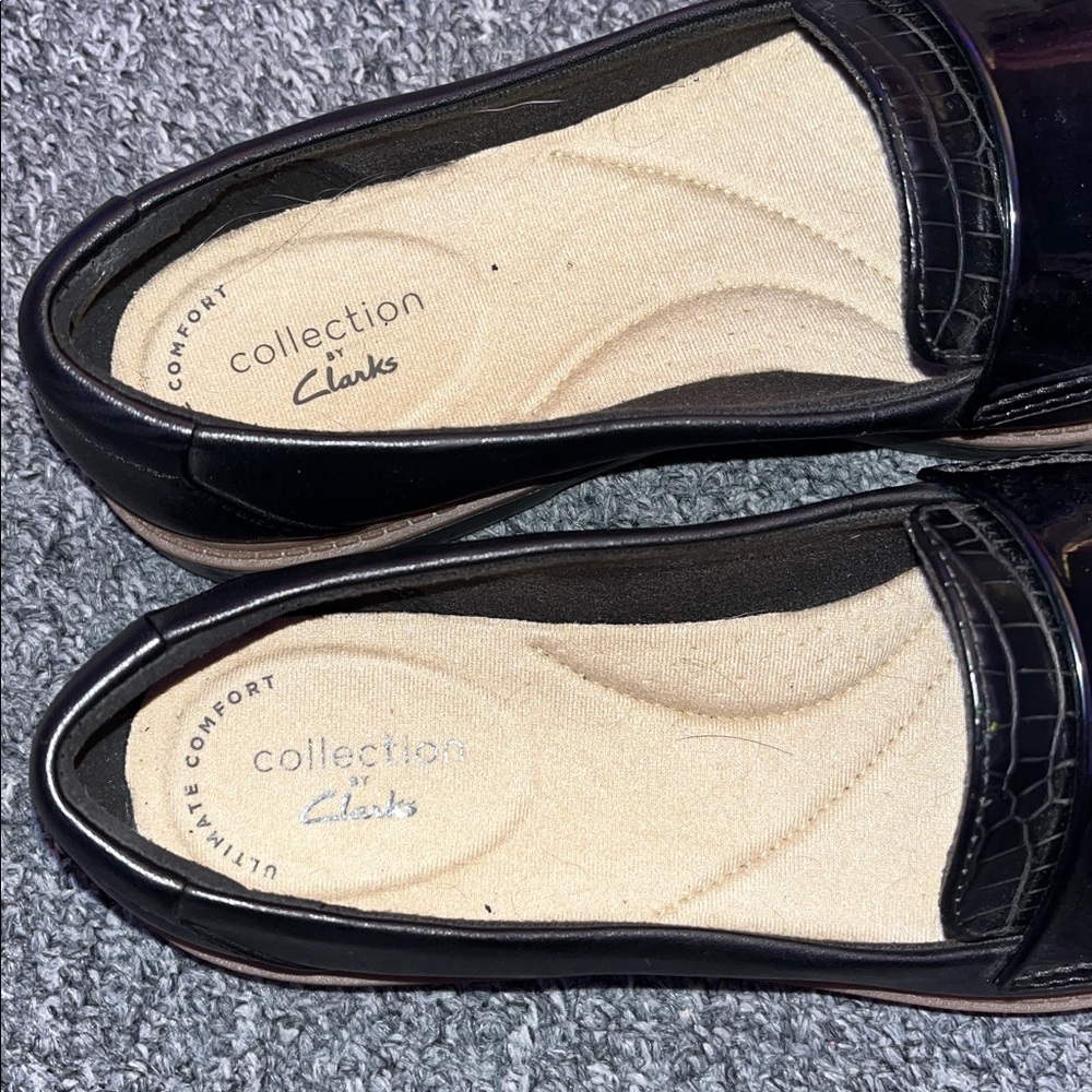 Women’s Clark’s Raisie Arlie Black Loafer Shoes - Picture 4 of 6